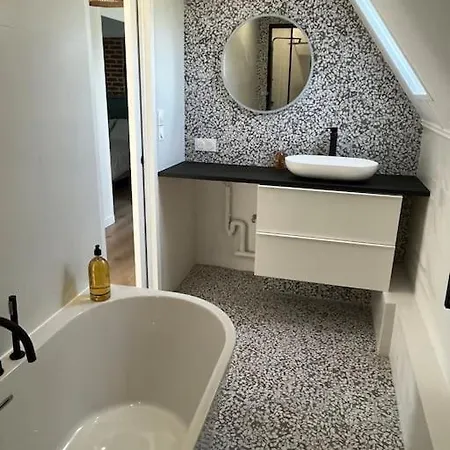 Logis Du Coudray Apartment *